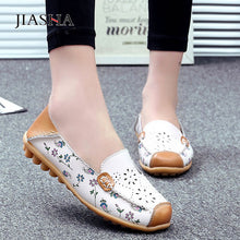 Load image into Gallery viewer, Genuine leather shoes woman fashion summer hollo breathable print casual women shoes slip on ballet flat shoes women sandals