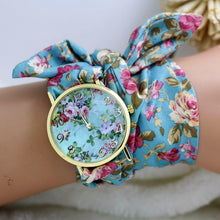Load image into Gallery viewer, shsby new design Ladies flower cloth wrist watch gold fashion women dress watches high quality fabric watch sweet girls watch