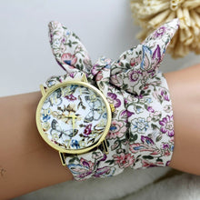 Load image into Gallery viewer, shsby new design Ladies flower cloth wrist watch gold fashion women dress watches high quality fabric watch sweet girls watch