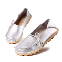 Load image into Gallery viewer, Flats Shoes Women Genuine Leather Shoes Moccasins Mother Loafers Soft Driving Ballet Footwear