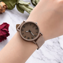 Load image into Gallery viewer, Top Brand Women's Watches Fashion Leather Wrist Watch Women Watches Ladies Watch Clock Gift zegarek damski Relojes Mujer 2019
