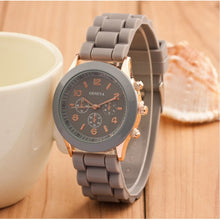 Load image into Gallery viewer, Luxury Brand Silicone quartz watch women men ladies fashion bracelt wrist watch wristwatch relogio feminino masculino Clock

