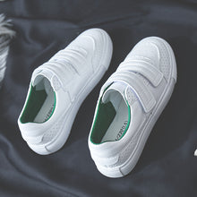 Load image into Gallery viewer, HOT Women Sneakers 2020 Fashion Breathble Vulcanized Shoes Women Pu leather Platform Shoes Women Lace up Casual Shoes White
