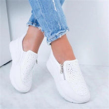 Load image into Gallery viewer, Women Crystal Sneakers Spring Autumn Casual Zipper Flat Shoes women Non-slip Breathable Outdoor Vulcanized Shoes woman
